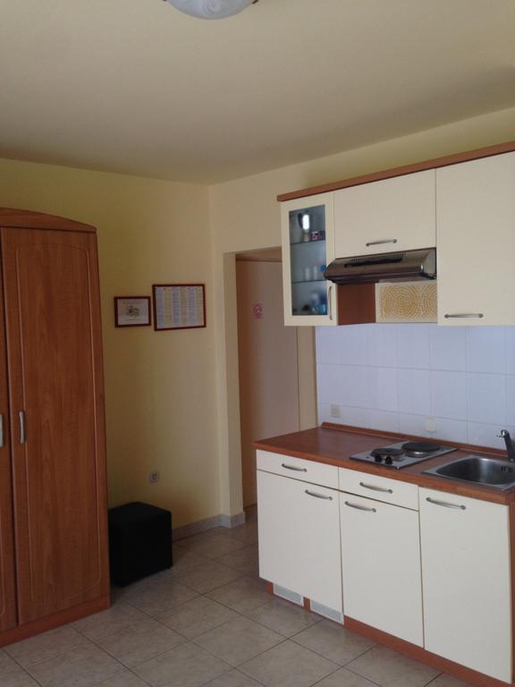 Apartments Villa Kristina Pula Chambre photo